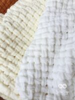 Baby blanket white, brown