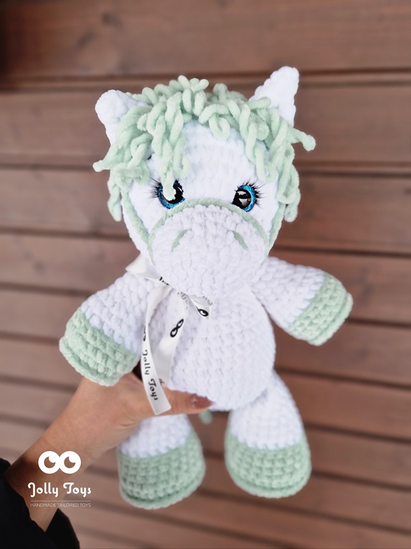 1000086718 Suurem valge/münt hobune Nime ja sünniandmetega 2026 aasta sümbol - Image 1